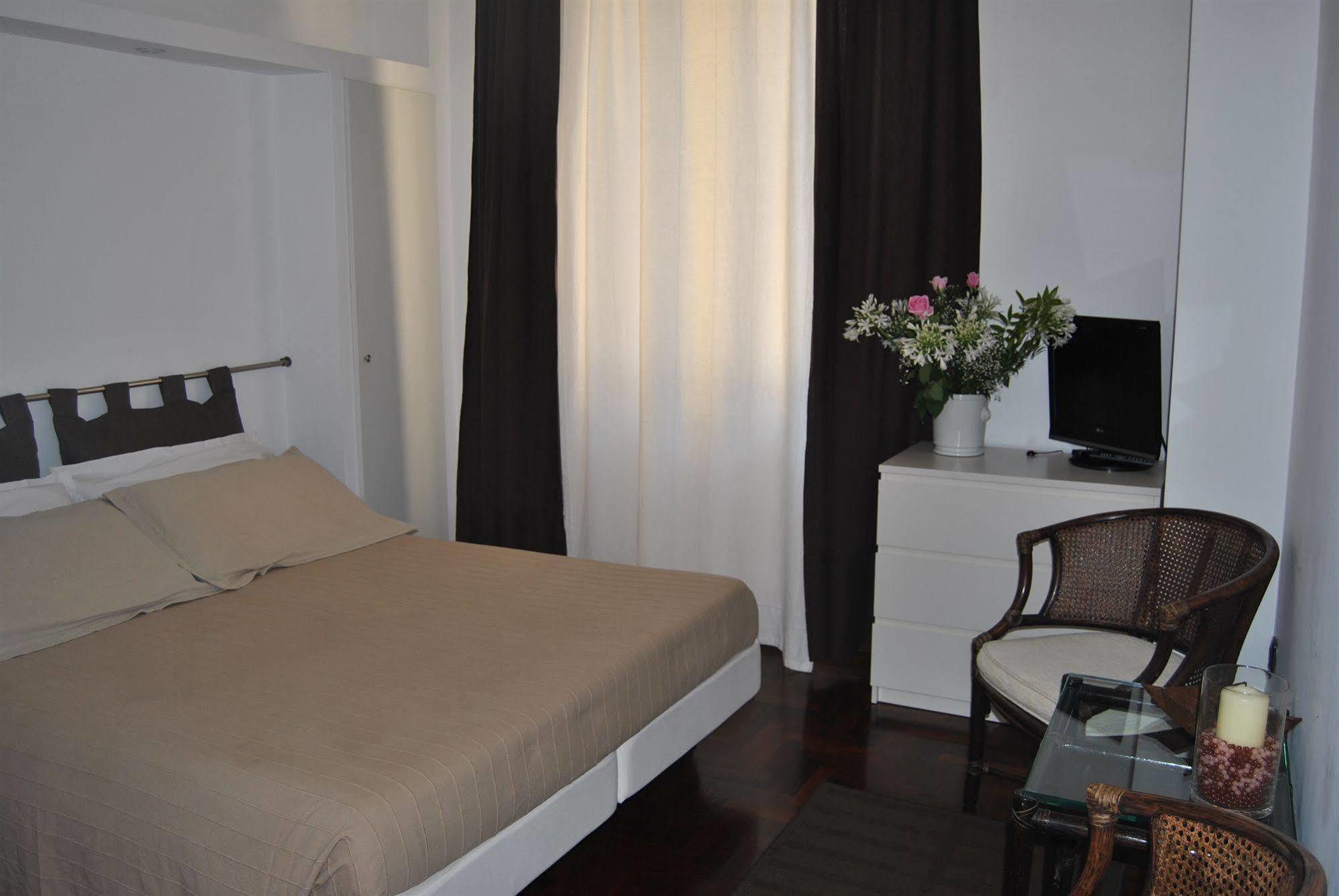 Bed and Breakfast Casa Valeria Neapel Exterior foto